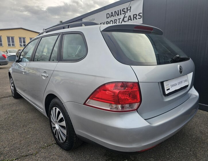 Volkswagen Golf Kombi 2,0 l 77 kw