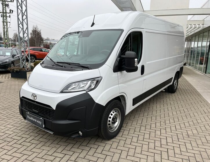 Toyota Proace Max 2