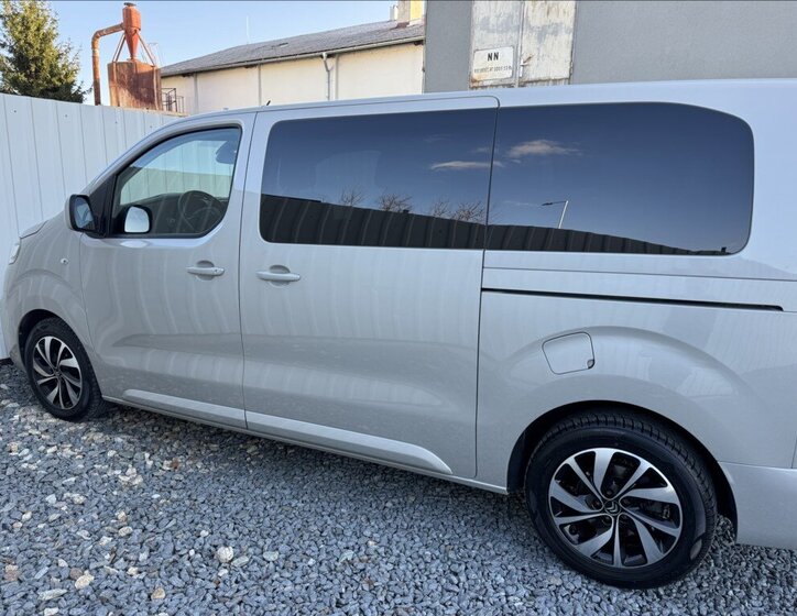 Citroën SpaceTourer 20