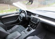 Volkswagen Passat 13