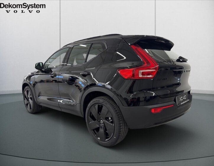 Volvo XC40 SUV 2,0 l 120 kw