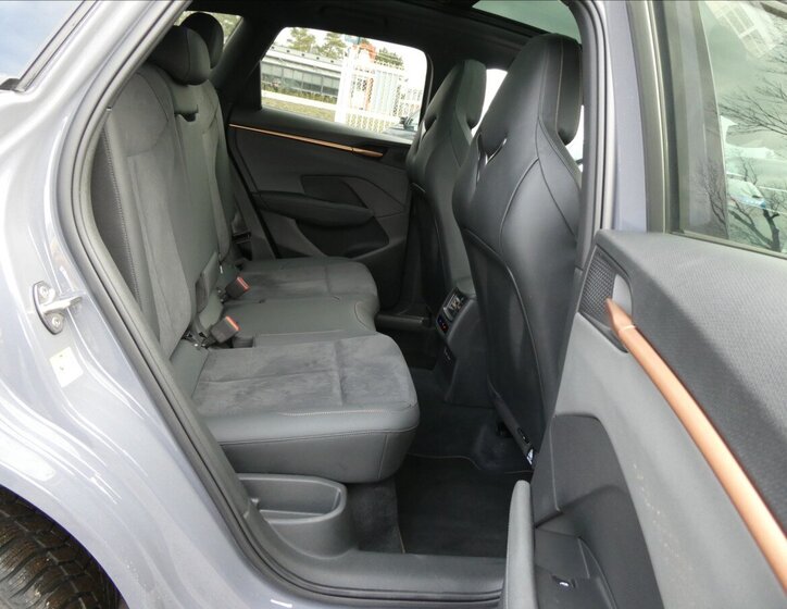 Cupra Terramar SUV 2,0 l 195 kw