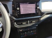 Volkswagen T-Cross 11