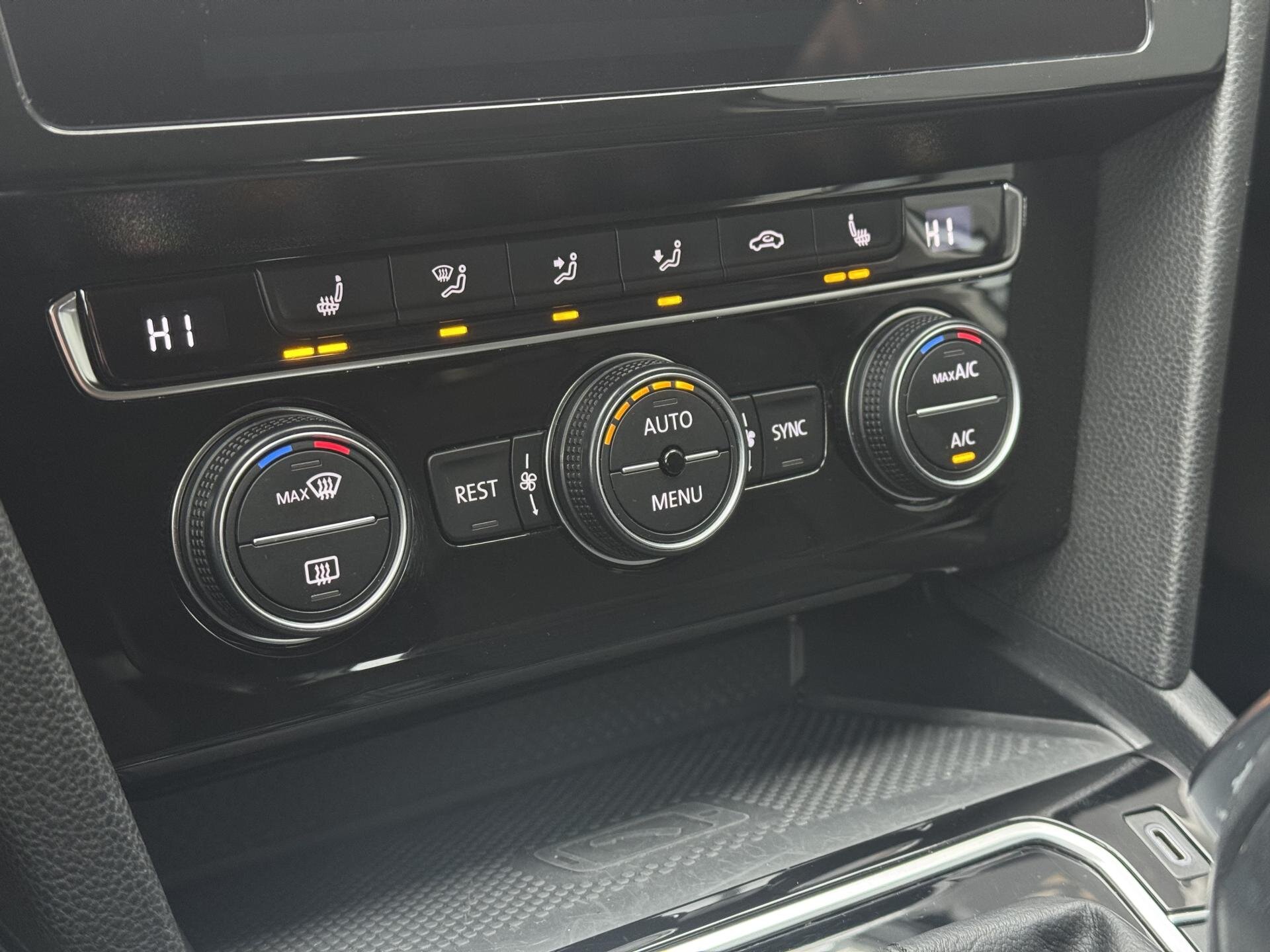 Volkswagen Passat Kombi 1,5 l 110 kw