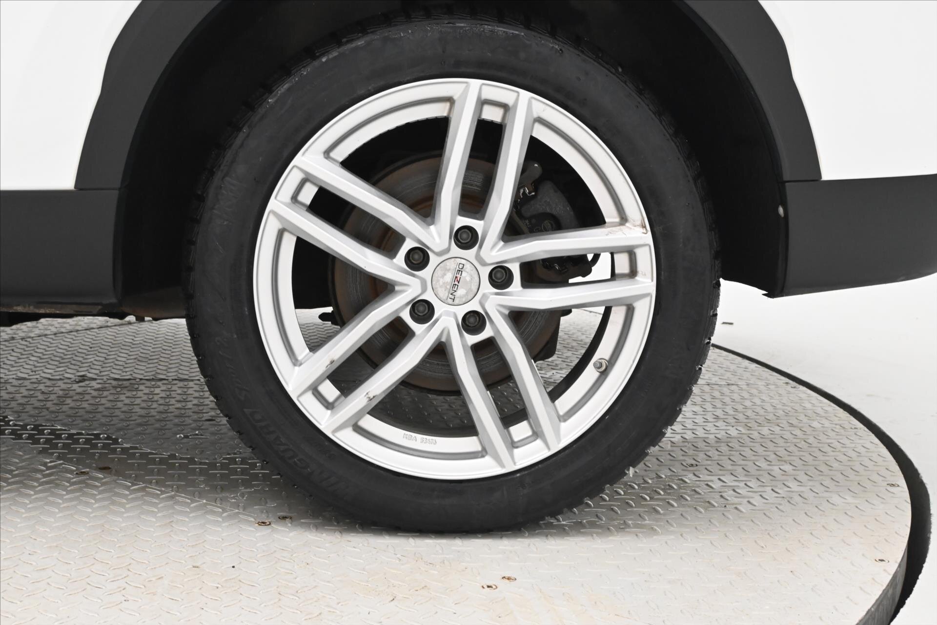 MG EHS SUV / Terénní 1,5 l 119 kw