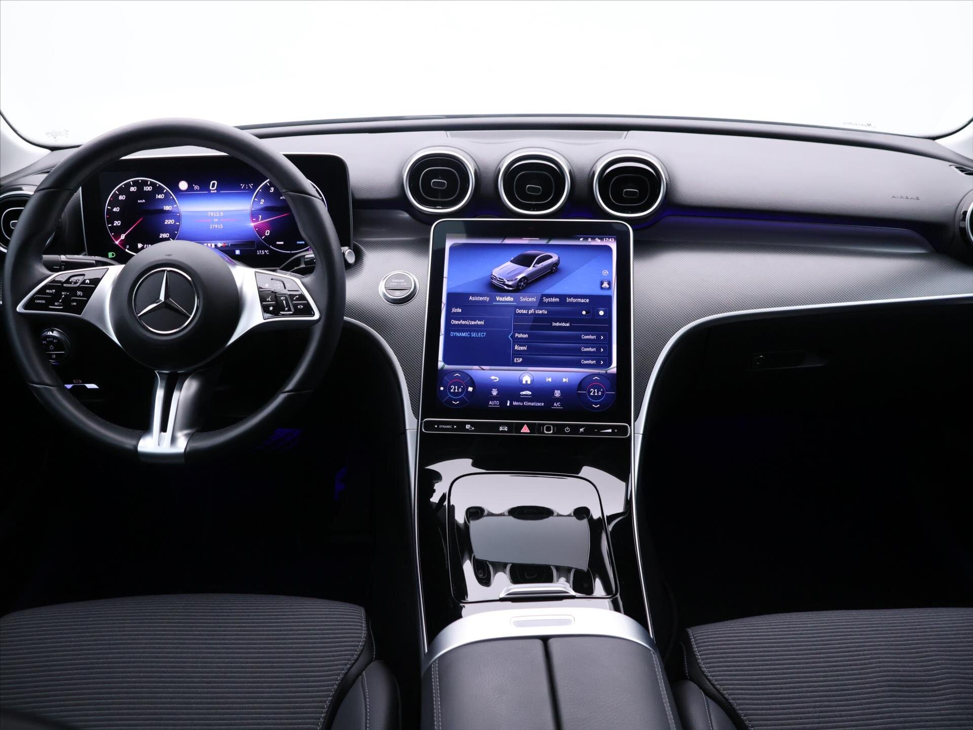 Mercedes-Benz Třídy C Sedan 1,5 l 150 kw