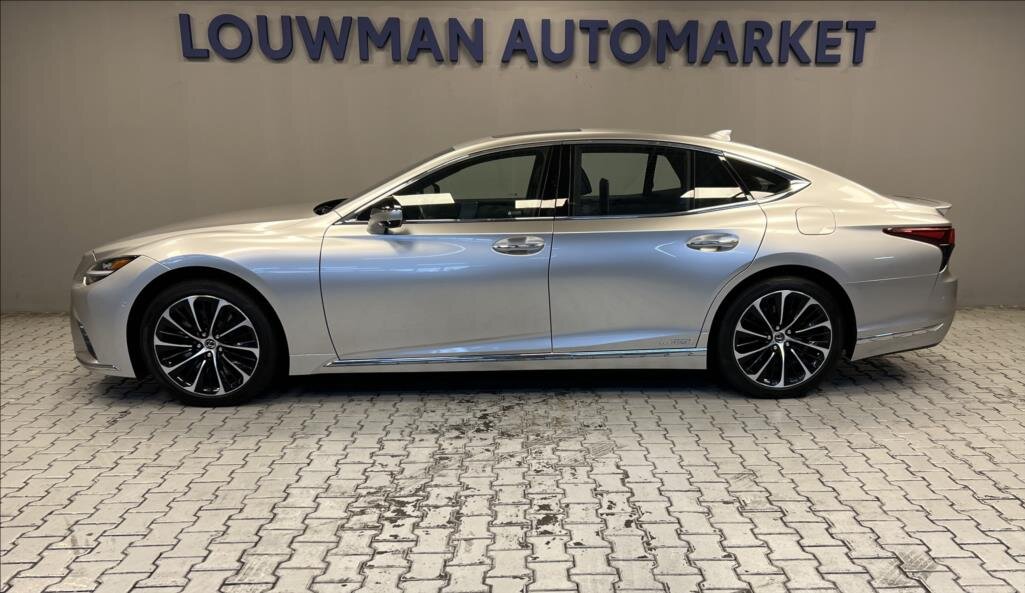 Lexus LS 500h Sedan 3,5 l 264 kw