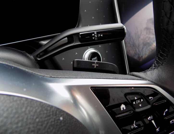 Mercedes-Benz EQE 25