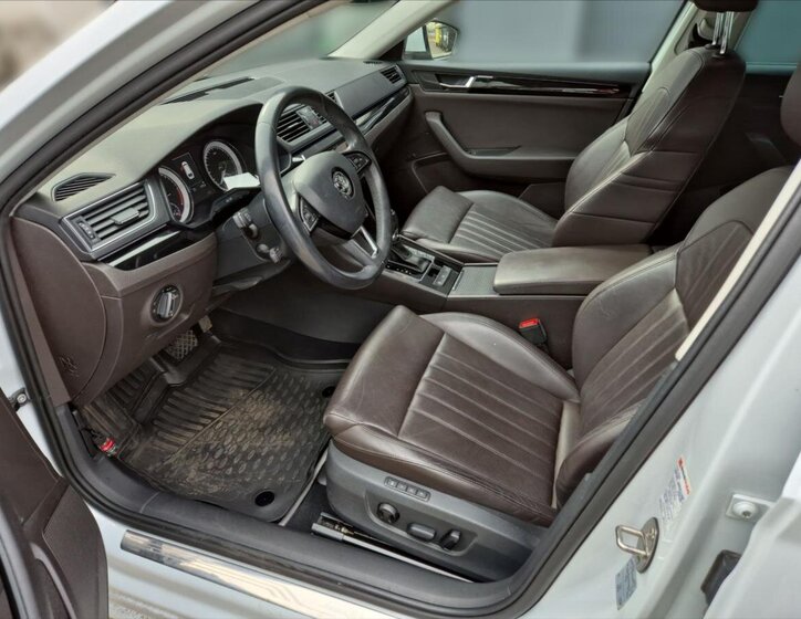 Škoda Superb Kombi 2,0 l 140 kw