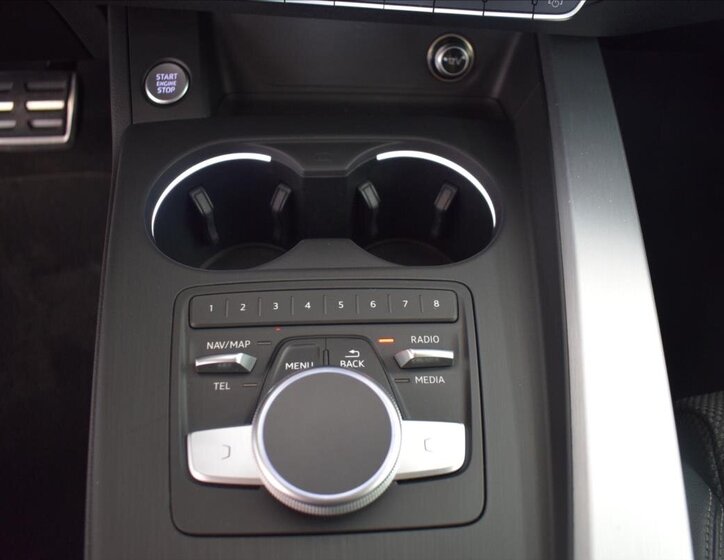 Audi A4 Sedan / Limuzína 2,0 l 140 kw