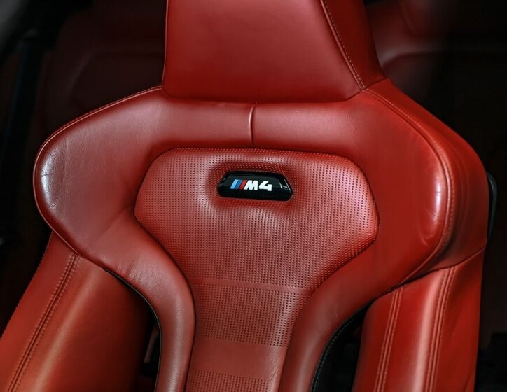 BMW M4 Kupé 3,0 l 331 kw