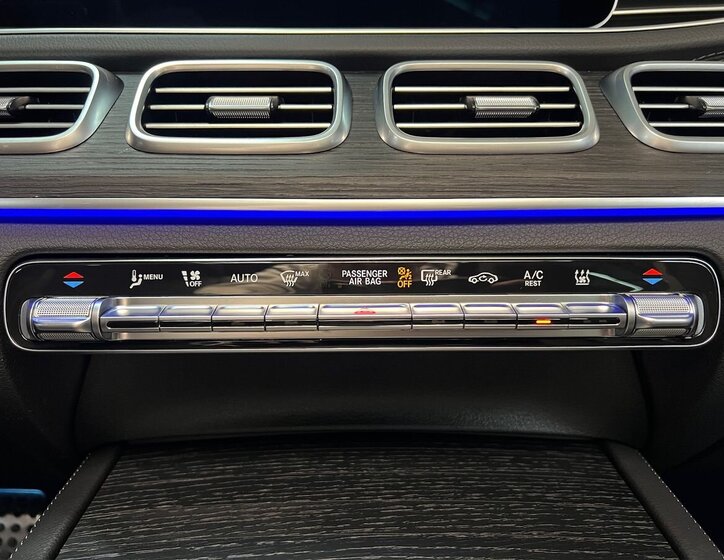 Mercedes-Benz GLS SUV / Terénní 3,0 l 270 kw