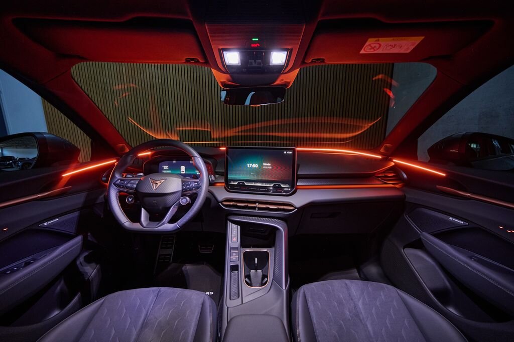 Cupra Ostatní SUV / Terénní 2,0 l 195 kw