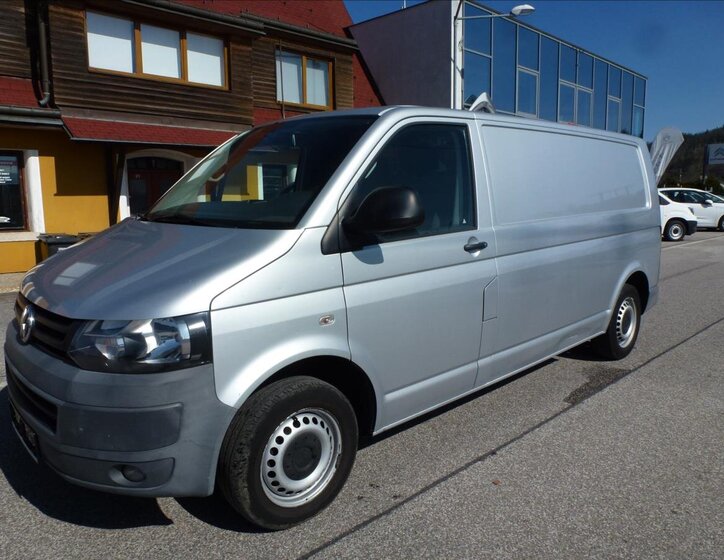 Volkswagen Transporter 1