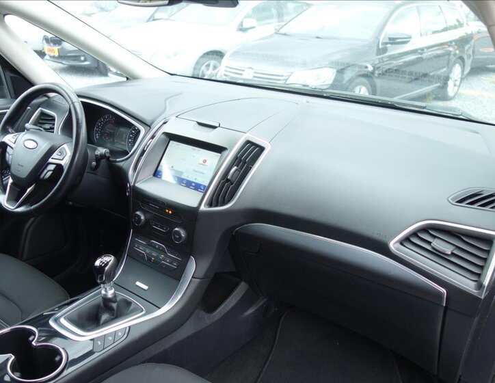 Ford Galaxy MPV 2,0 l 110 kw