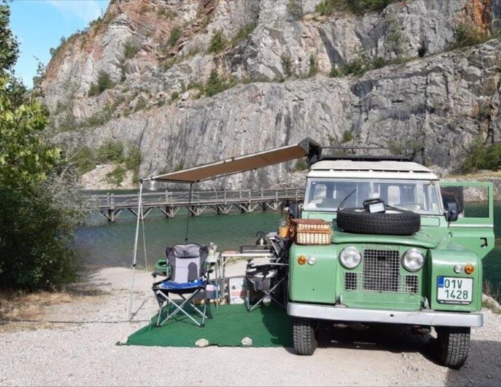 Land Rover Ostatní Ostatní 2,2 l 51 kw