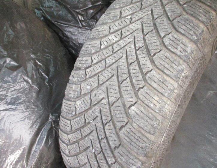 Volkswagen Passat Kombi 2,0 l 103 kw