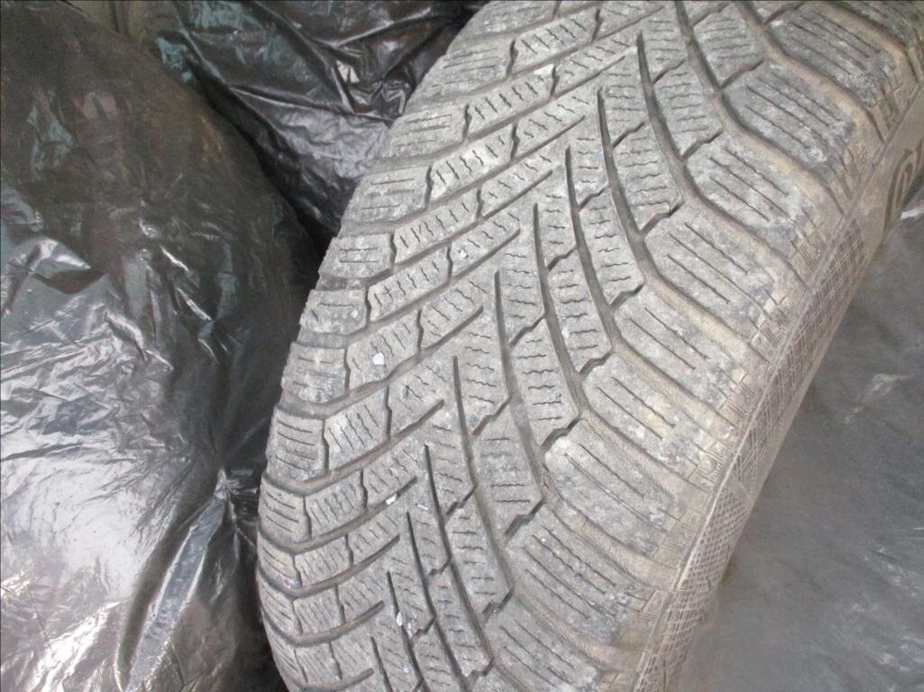 Volkswagen Passat Kombi 2,0 l 103 kw