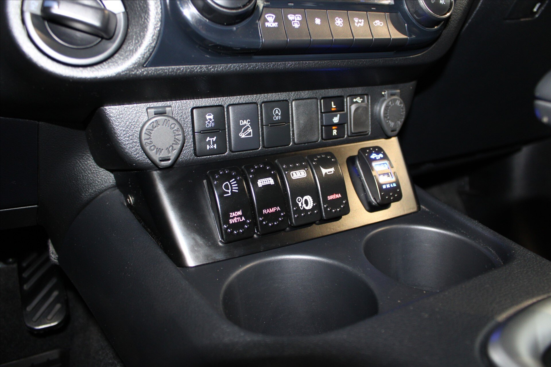 Toyota Hilux Pick-up 2,8 l 150 kw