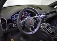 Porsche Cayenne SUV 3,0 l 250 kw