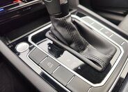 Volkswagen Passat 25