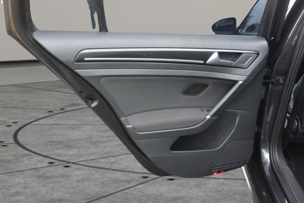 Volkswagen Golf Kombi 2,0 l 135 kw