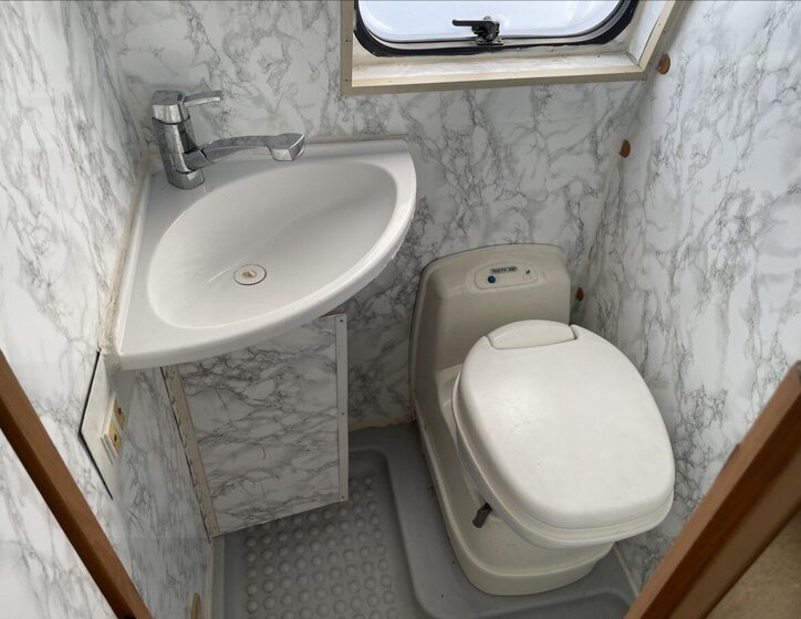 Peugeot Ostatní Ostatní 2,8 l 93 kw