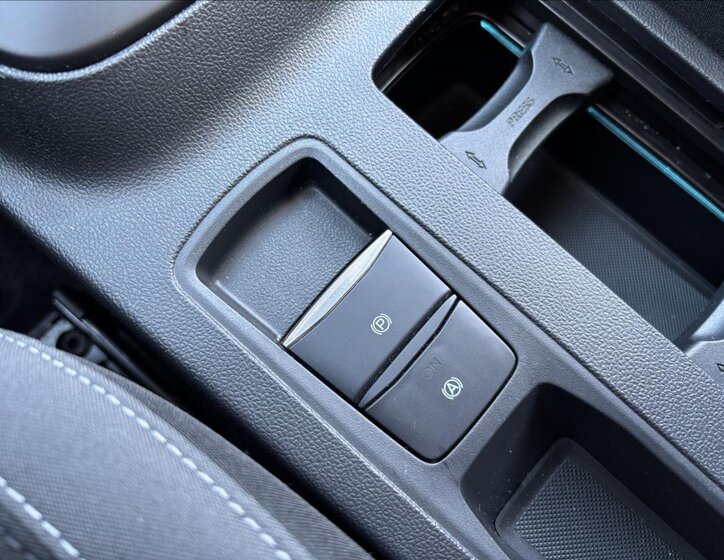 Ford Focus Kombi 999,0 92 kw