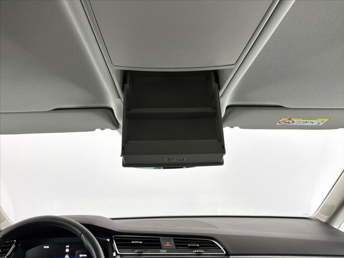 Volkswagen Touran MPV 1,5 l 110 kw