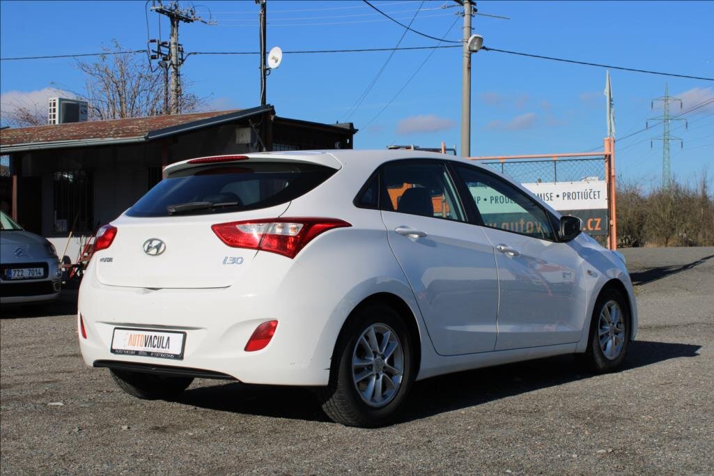 Hyundai i30 Hatchback 1,4 l 73 kw