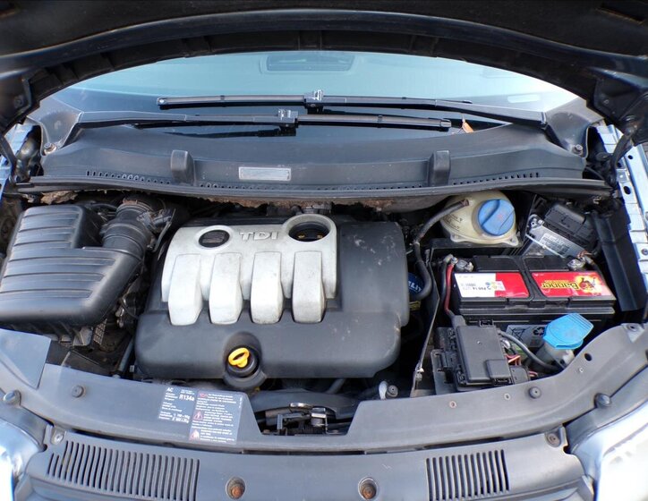 Seat Alhambra MPV 2,0 l 103 kw