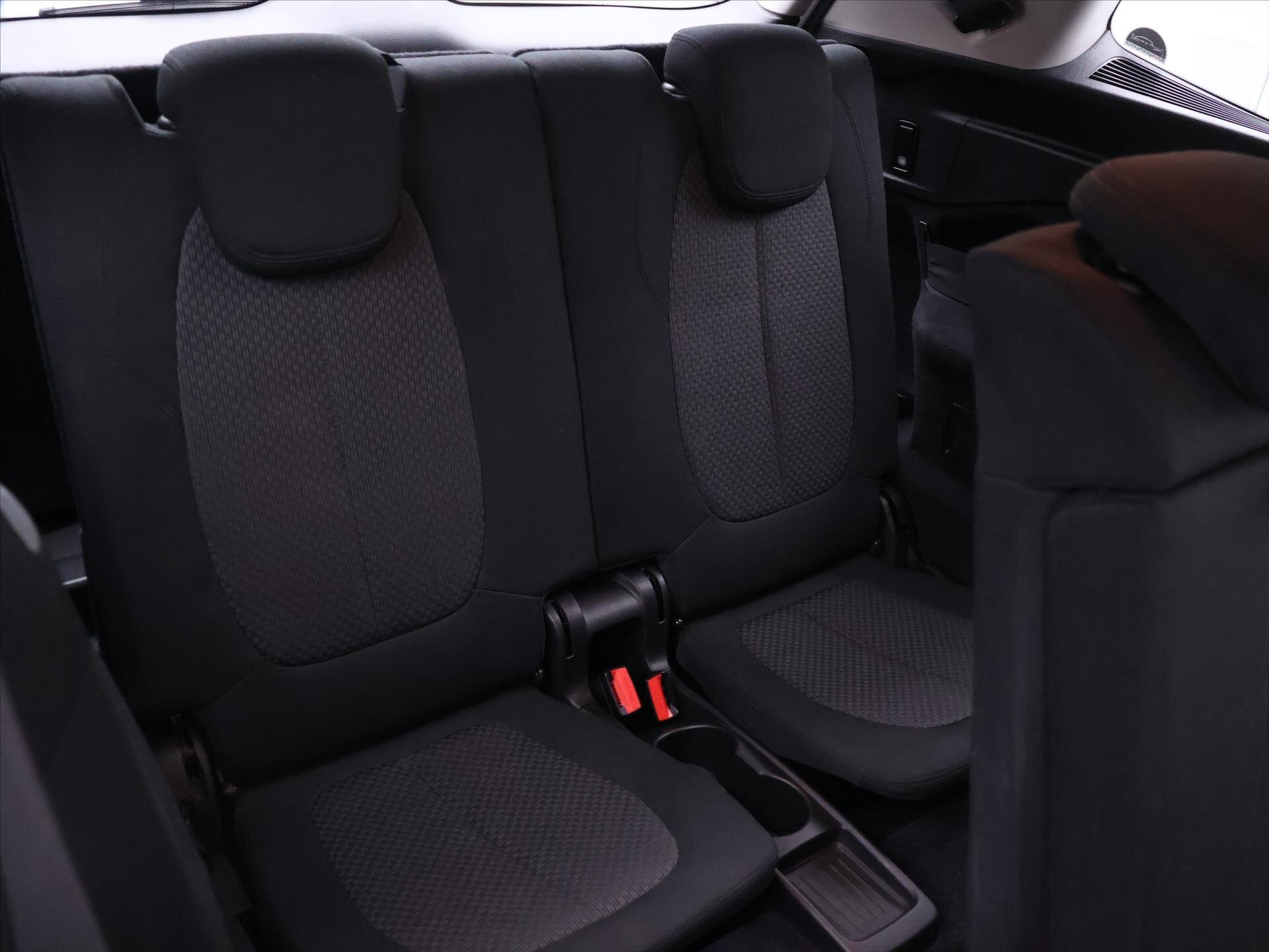 BMW Řada 2 Kombi 2,0 l 110 kw