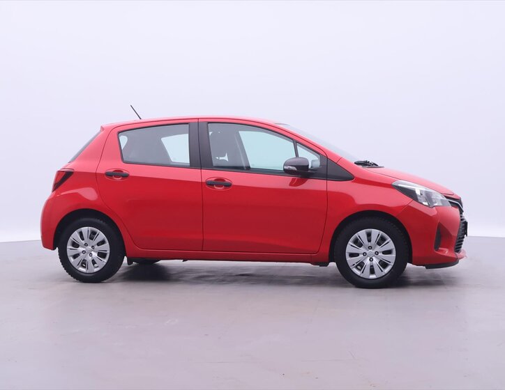 Toyota Yaris Hatchback 998,0 51 kw