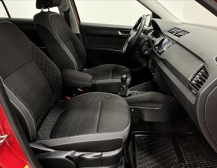 Škoda Fabia Kombi 999,0 70 kw