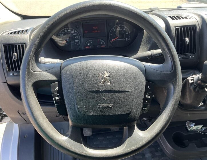 Peugeot Boxer Skříň 2,2 l 103 kw