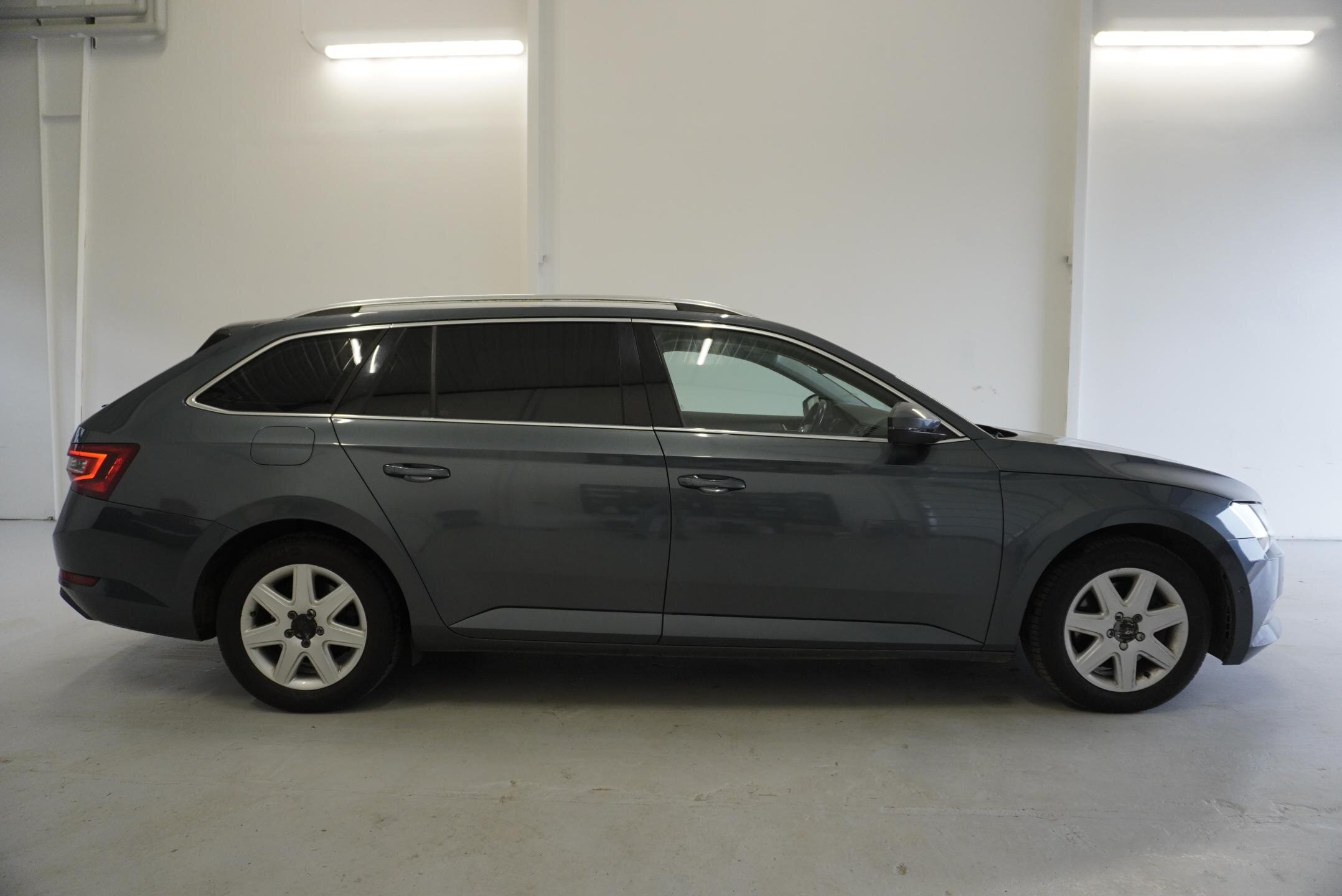 Škoda Superb Kombi 2,0 l 110 kw