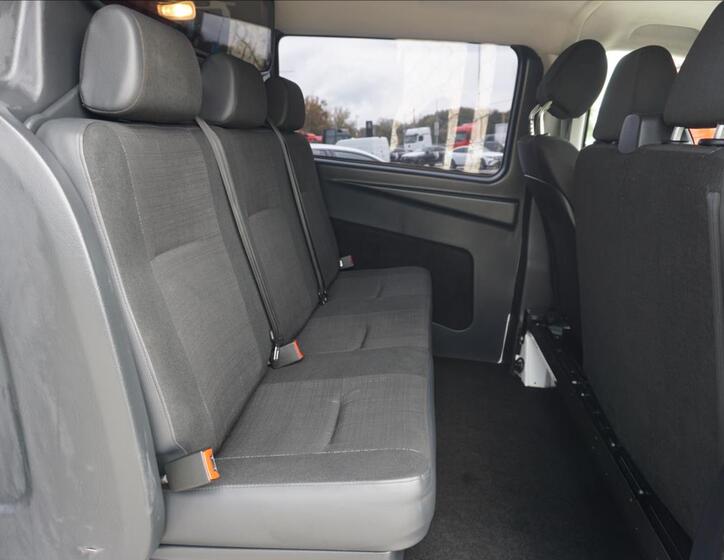 Mercedes-Benz Vito 15