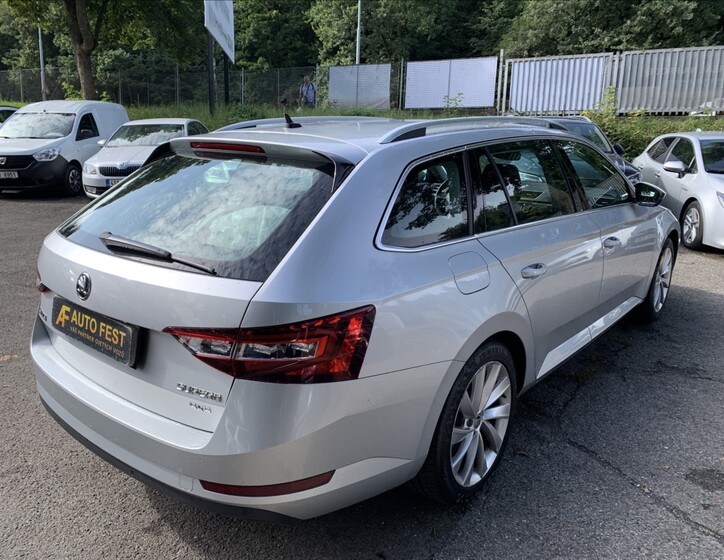 Škoda Superb 5