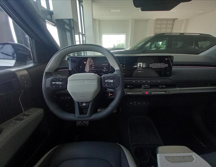 KIA EV3 5