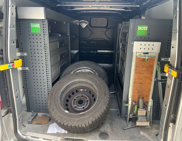 Ford Transit Custom 9