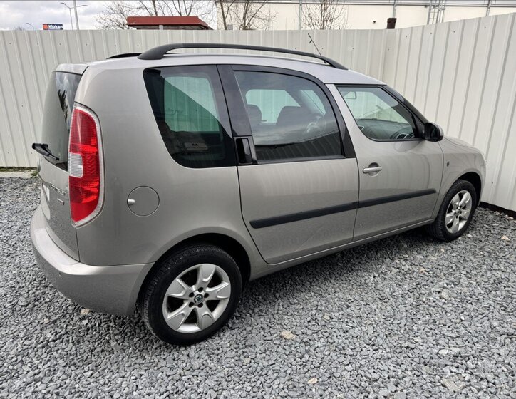 Škoda Roomster Kombi 1,2 l 51 kw