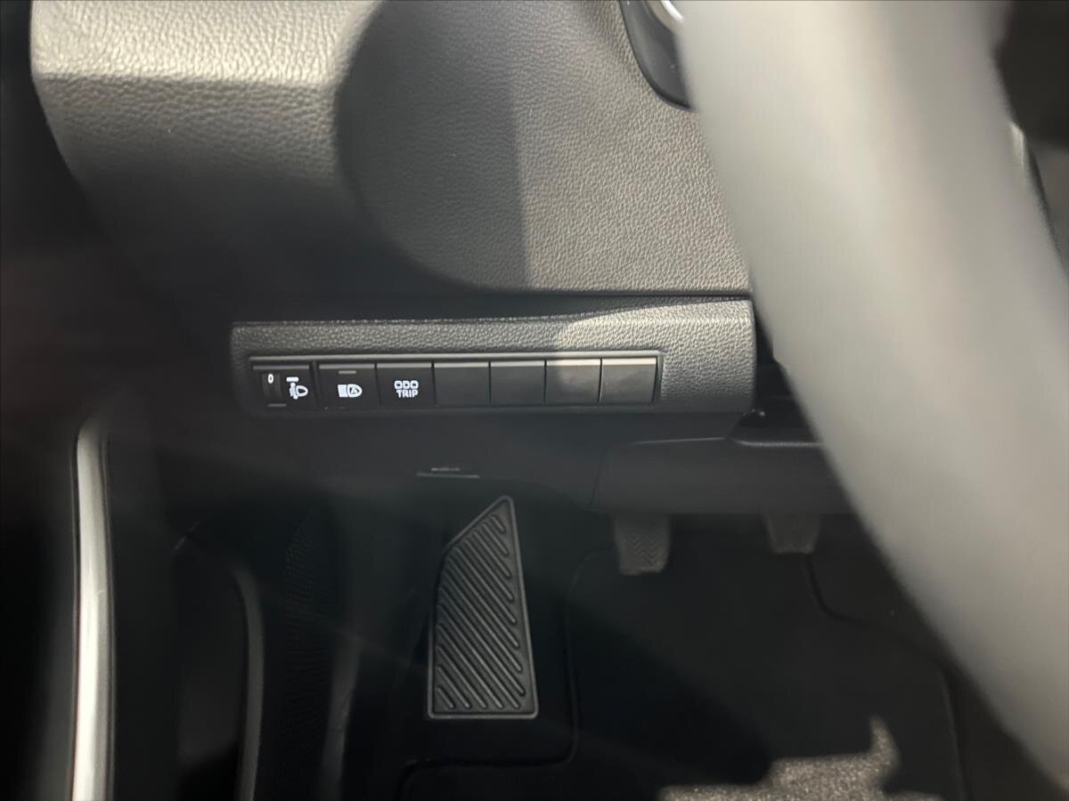 Toyota Corolla Sedan 1,5 l 92 kw