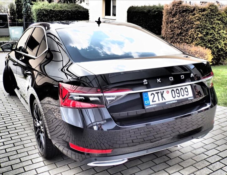 Škoda Superb Sedan / Limuzína 2,0 l 140 kw