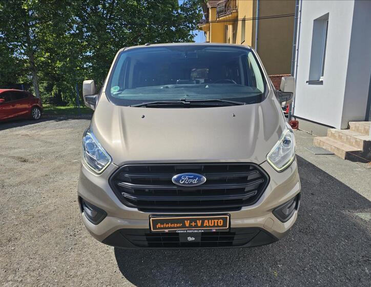 Ford Transit Custom 2