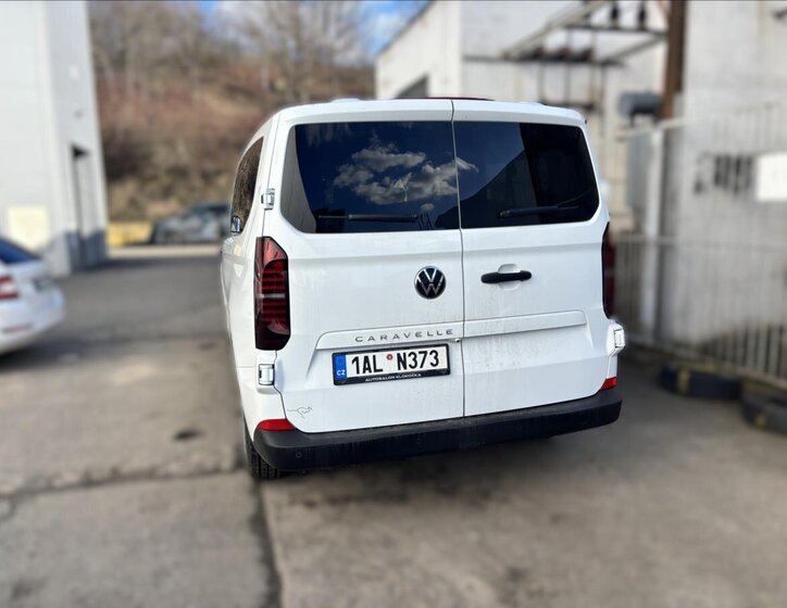 Volkswagen Caravelle Kombi 2,0 l 110 kw