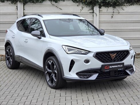 Cupra Formentor SUV / Terénní 1,5 l 110 kw