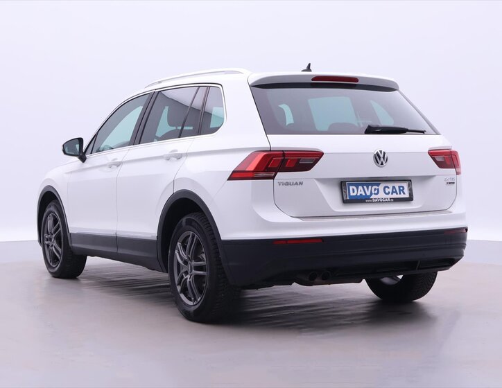 Volkswagen Tiguan 5