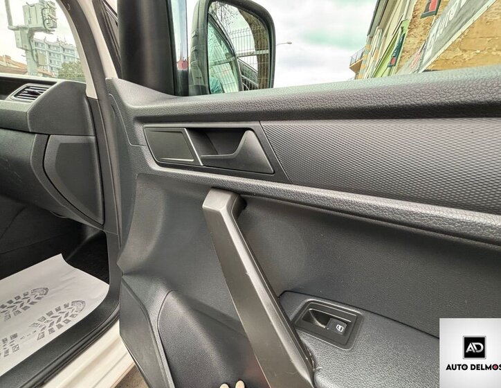 Volkswagen Caddy Skříň 2,0 l 75 kw