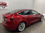 Tesla Model 3 Liftback 0,0 324 kw
