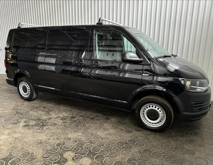 Volkswagen Transporter 11